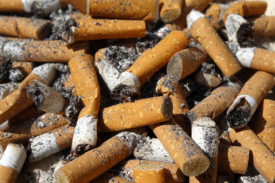 Praça Província de Saitama recicla mais de 12 mil bitucas de cigarro