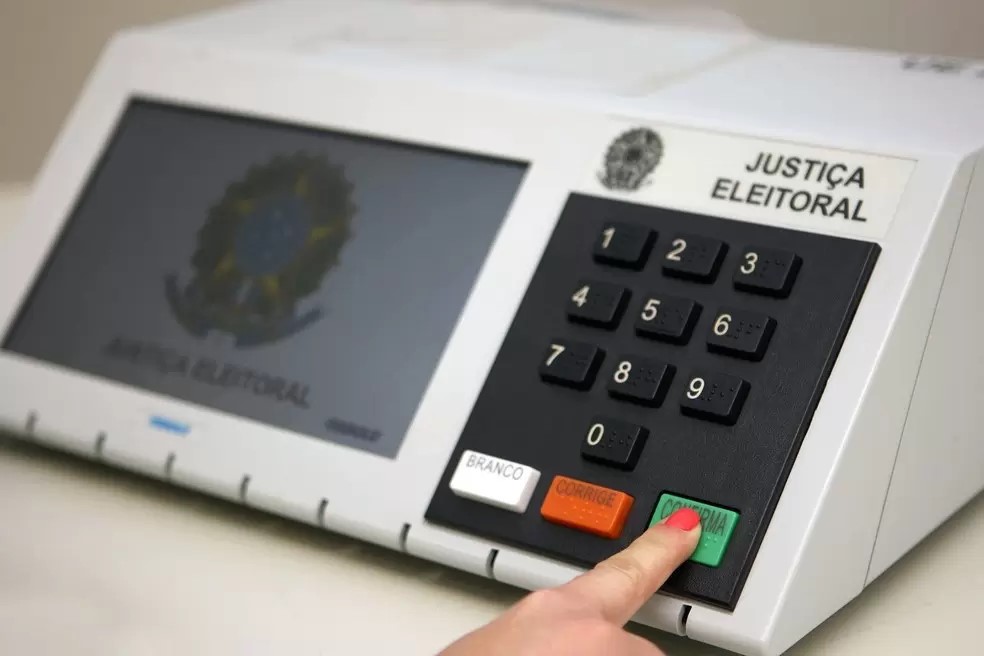 Em Pinheiros, abstenção supera votos em Nunes, que vira e ganha de Boulos