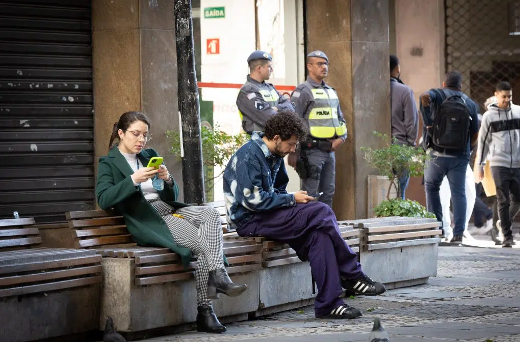 PM de SP faz parceria com Google para combater roubo de celular