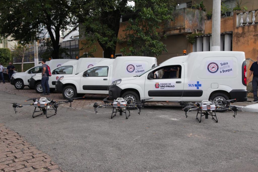 Contra proliferação da dengue, Prefeitura usa até drone com larvicida em Alto dos Pinheiros